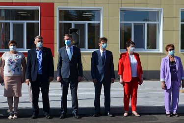 Ключи от школы – в подарок